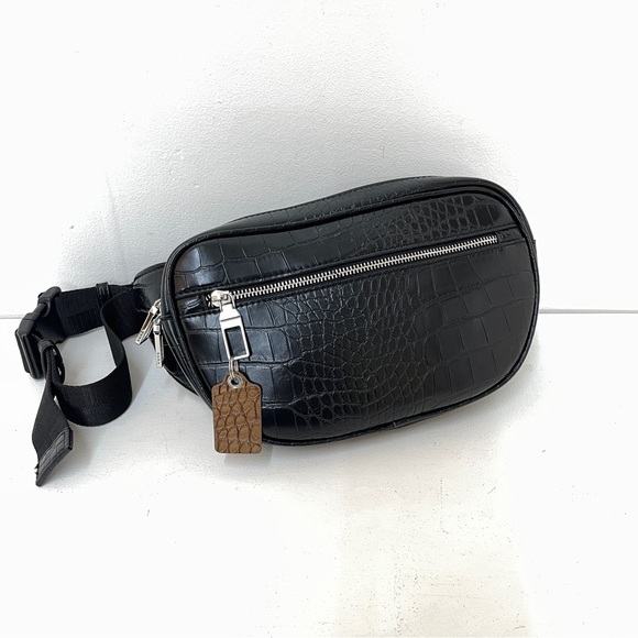 Zara Bags Zara Black Fanny Pack Mens Womens Faux Snake Print
